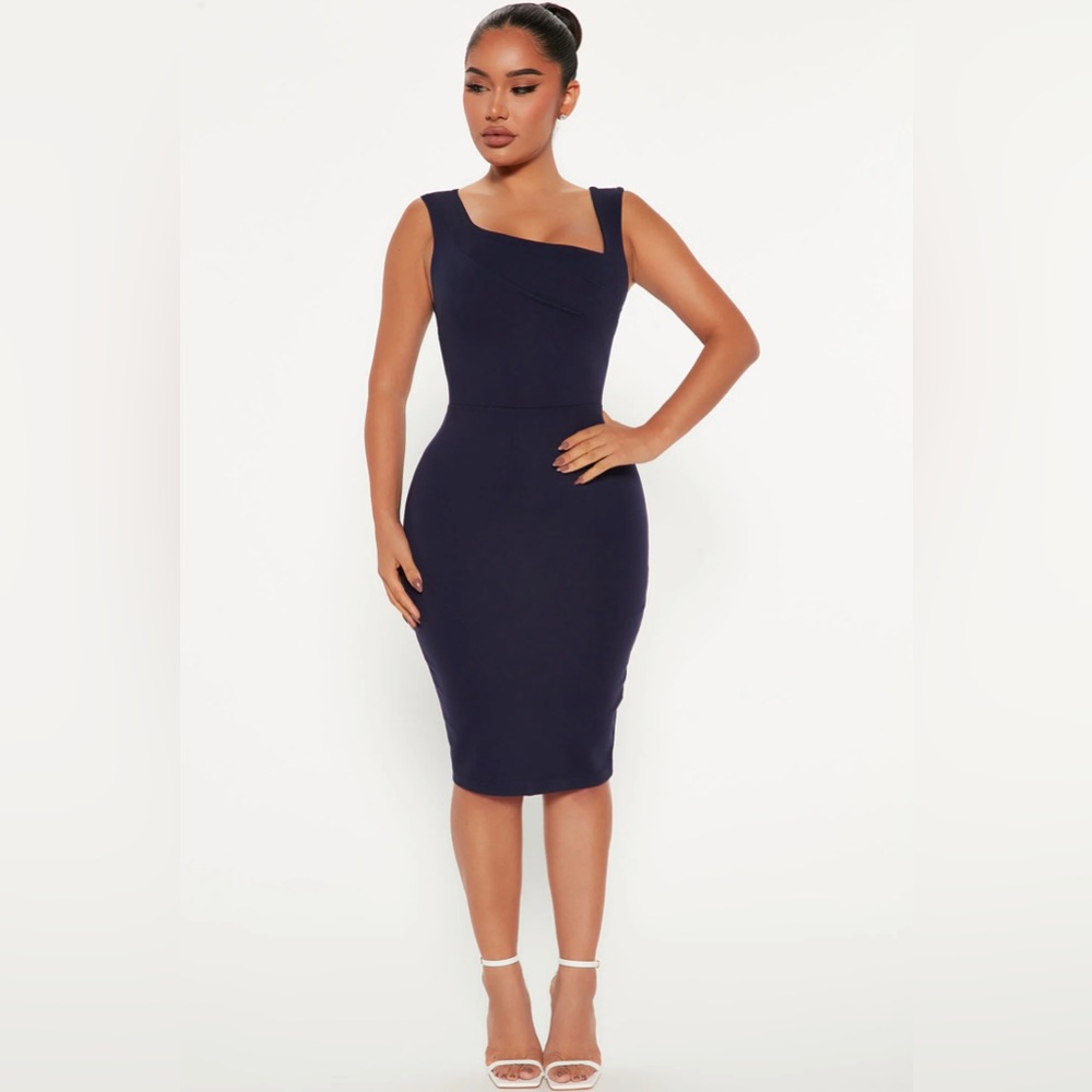 Fashion Nova, All Fax midi dress, S